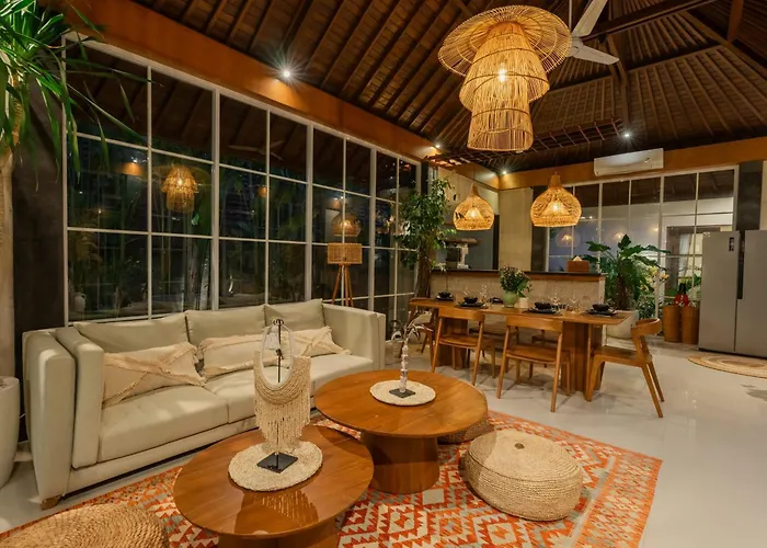 Nana By Pertama Ferienhaus Seminyak